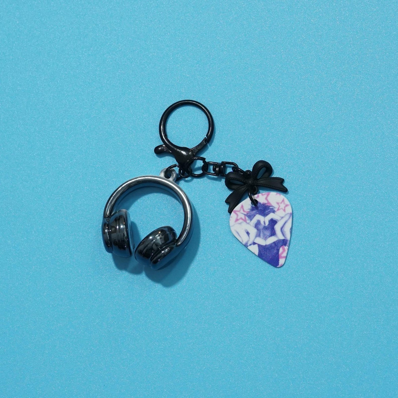 CORTIS Guitar Pick Keychain Martin Juhoon James Member Photo Charm Kpop Fanmade Merch Bag Accessory Gift