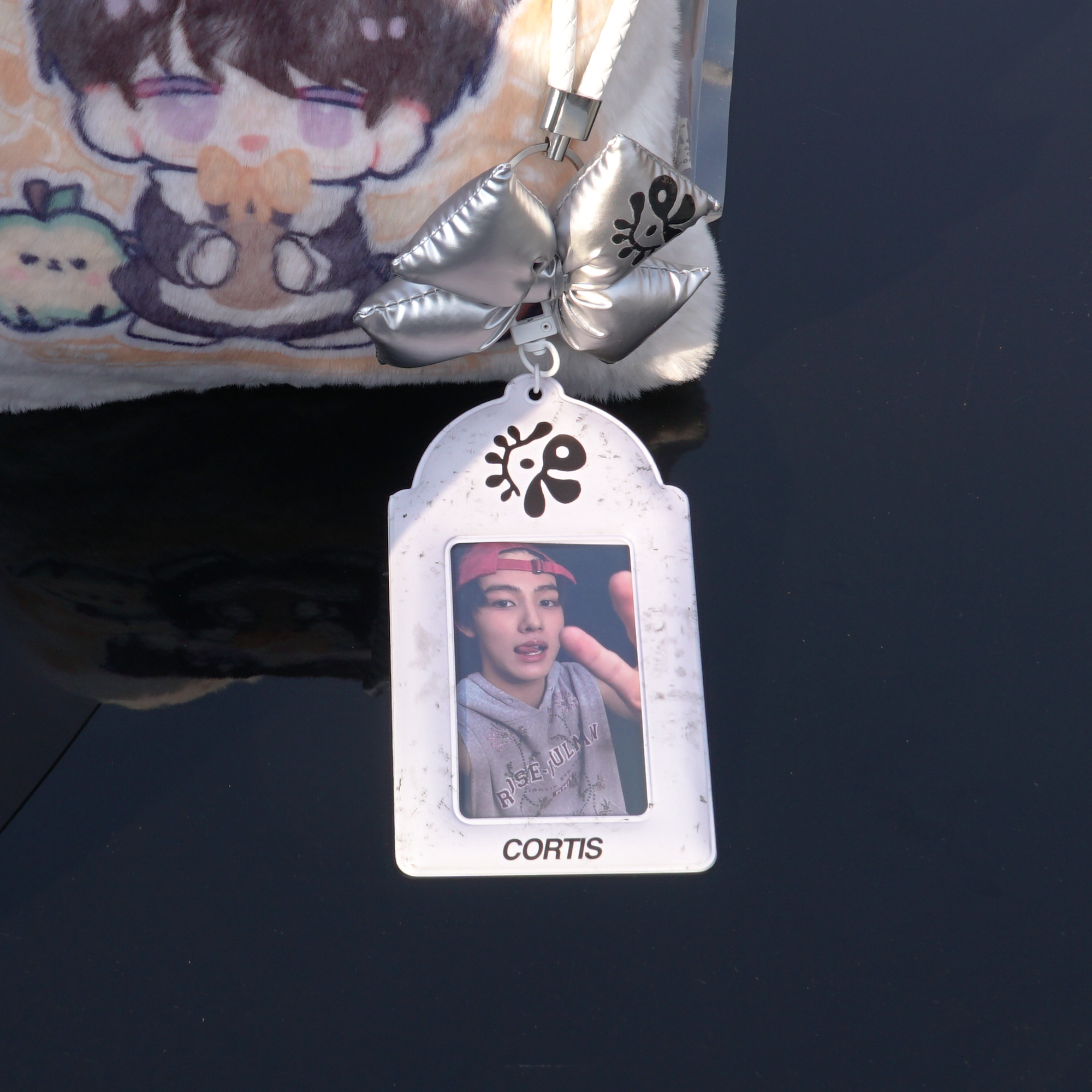 CORTIS Silver Card Holder Fanmade Kpop ID Card Holder with Puffy Bow detail image 4