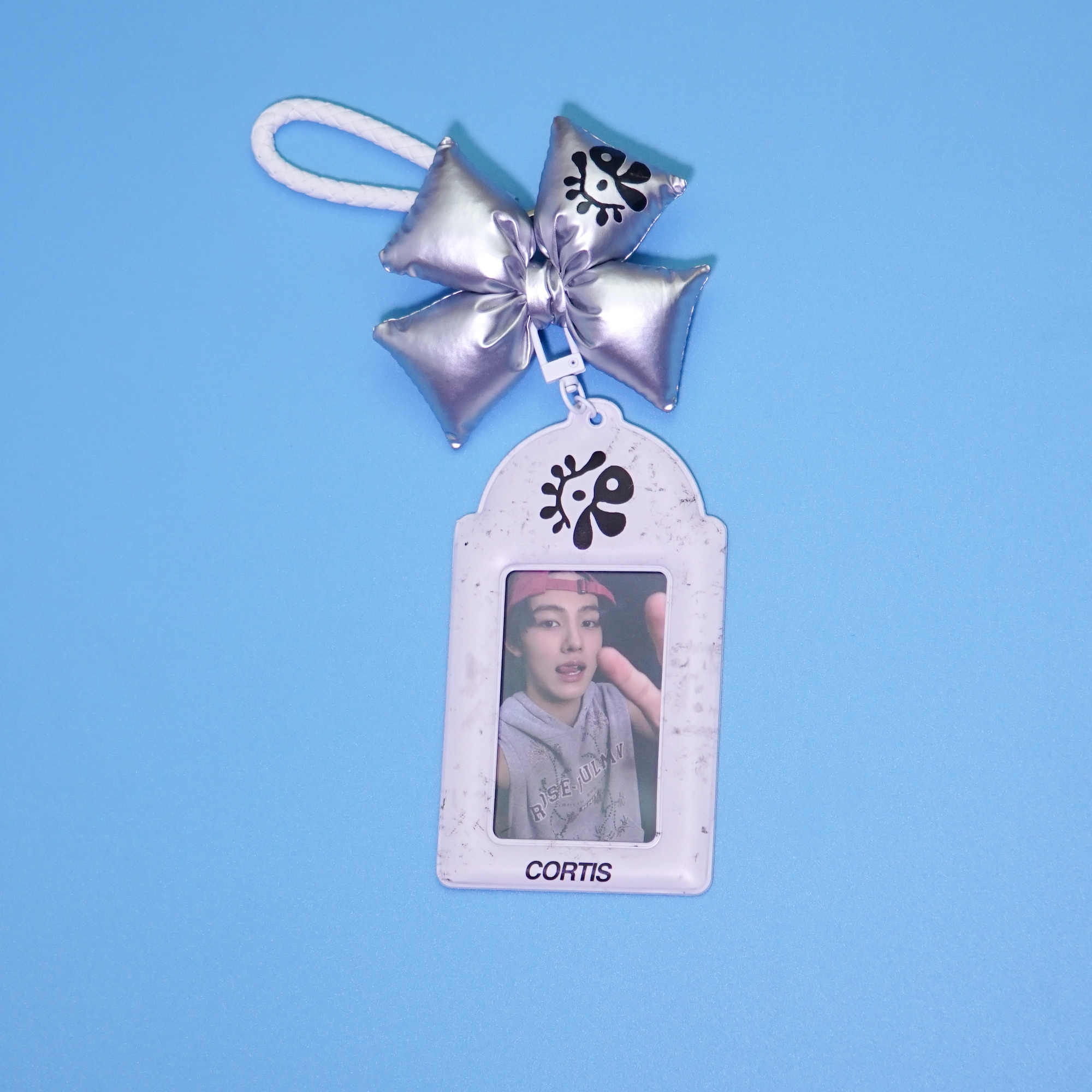CORTIS Silver Card Holder Fanmade Kpop ID Card Holder with Puffy Bow detail image 9