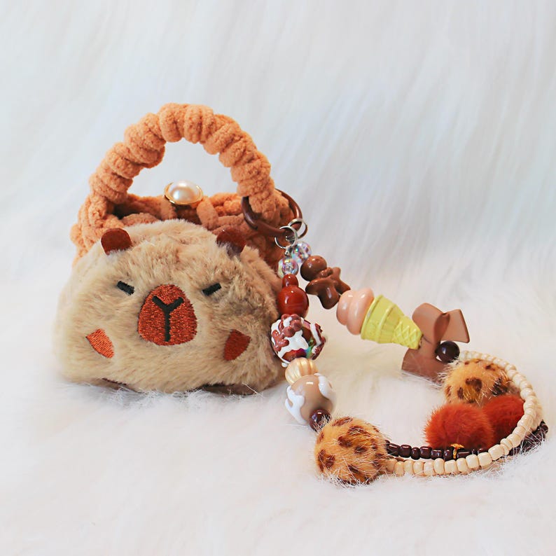 Capybara Plush Mini Pouch Crochet Earphones Case Kawaii Meme Capy Keychain Handmade Coin Purse Bag Charm Cute Animal Gift