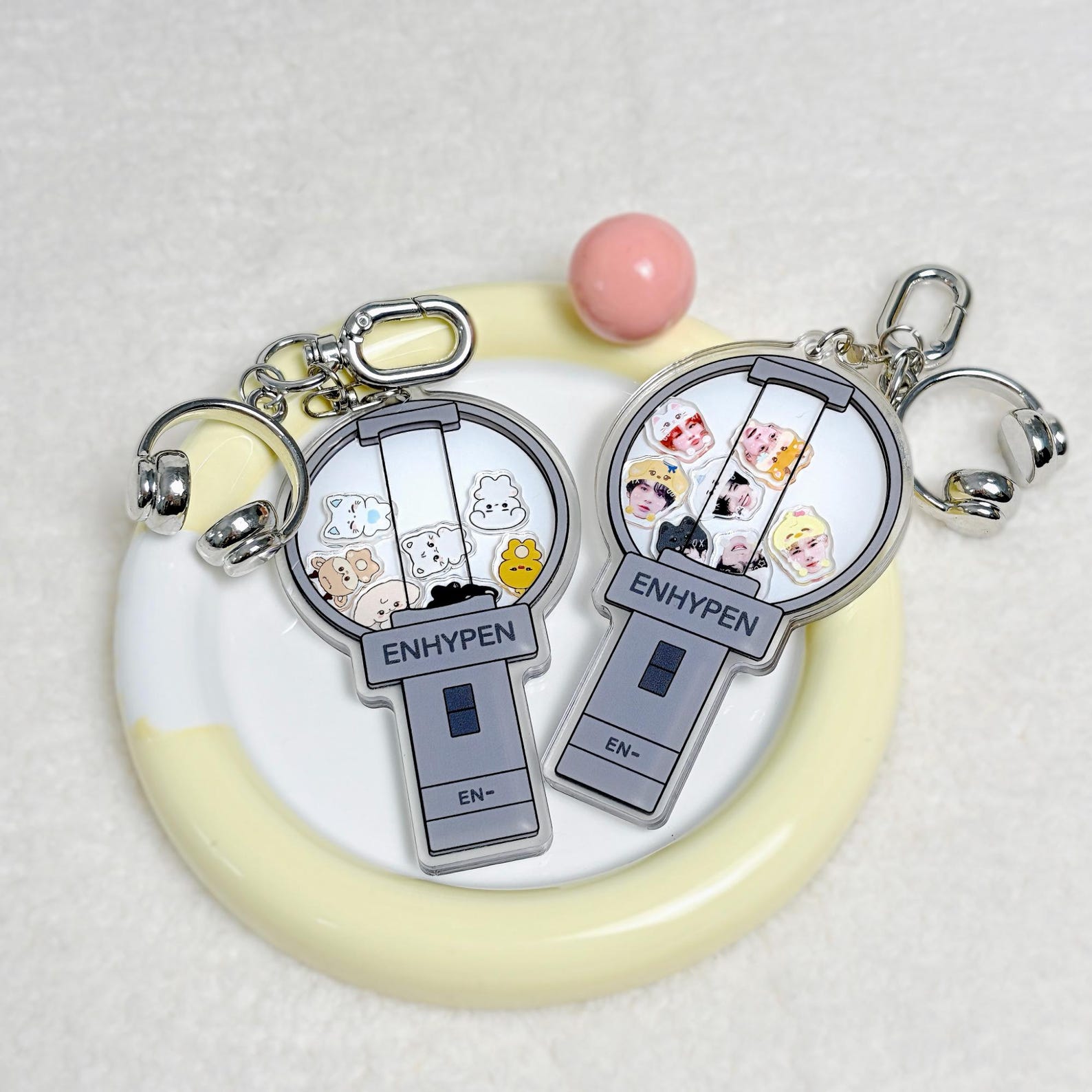 ENHYPEN Microphone Shaker Keychain Kpop Bag Charm Heeseung Jay Jake Sunghoon Sunoo Jungwon Ni-ki Fanmade Gift detail image 2