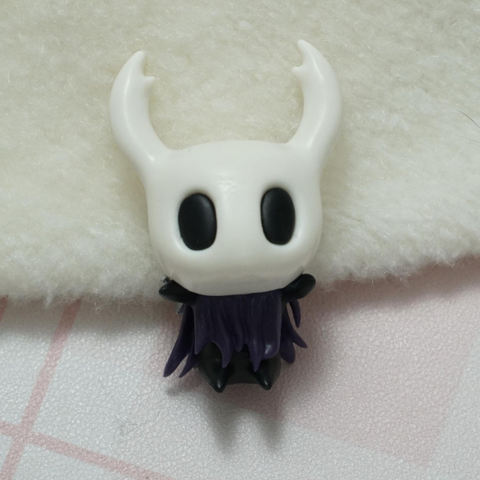 Hollow Knight Mini Desk Figure Cute Small Knight Game Desk Accessory Fanmade detail image 4