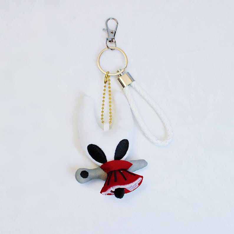 Hollow Knight Silksong Red Cape Knight Plush Keychain 4 Inch Fanmade Charm detail image 1
