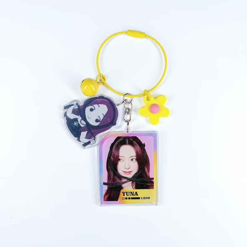 ITZY-Acrylic-Keychain-Double-Sided-Charm-Yeji-Lia-Ryujin-Chaeryeong-Yuna-Kpop-Merch-4