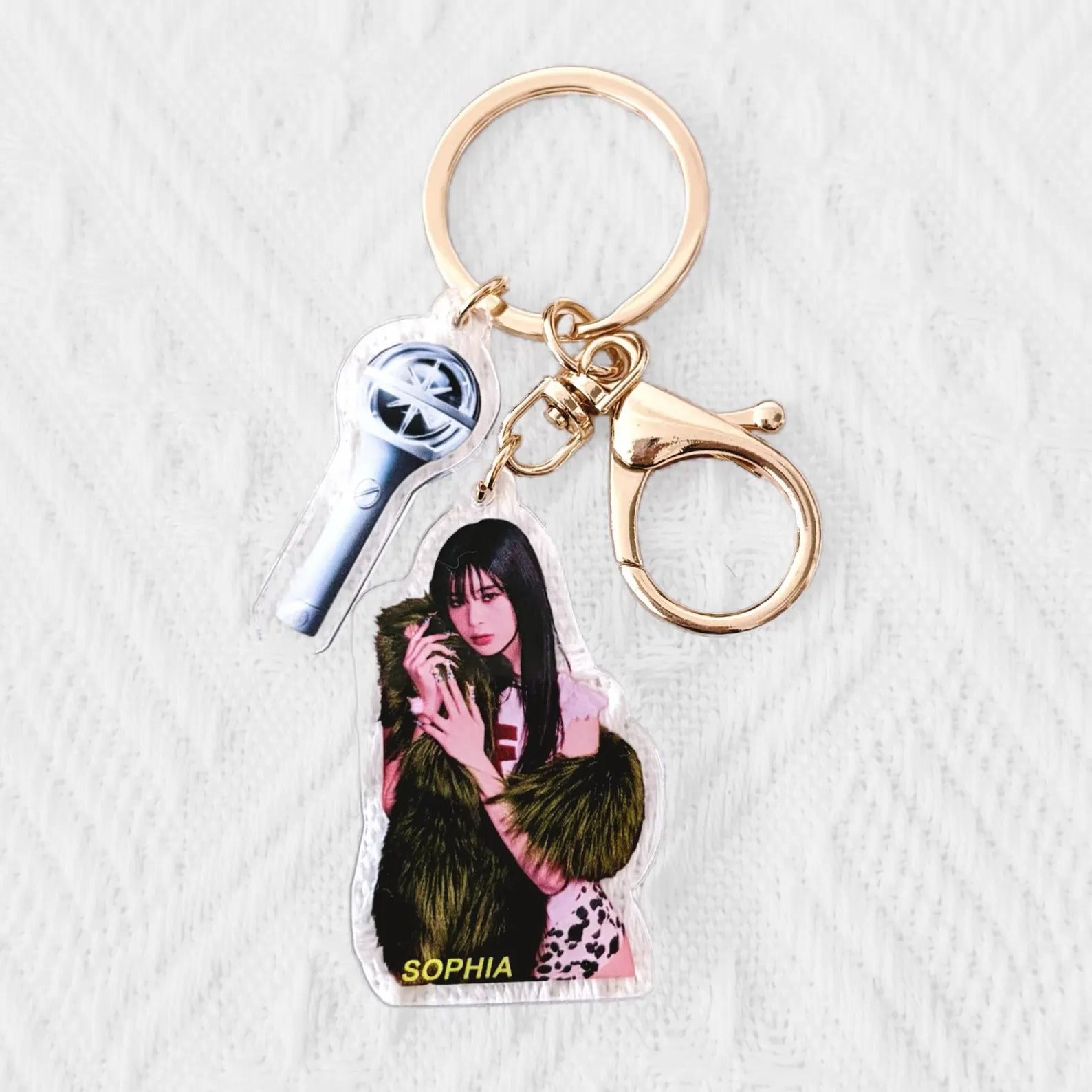 KATSEYE Acrylic Keychain Set Fanmade Kpop Bag Charms for EYEKONS
