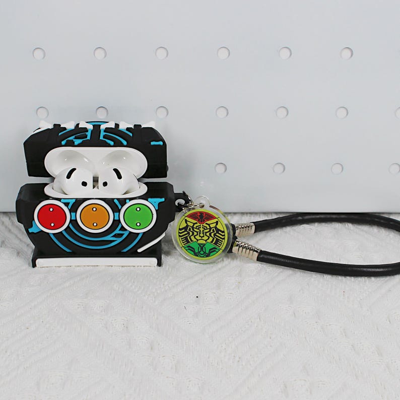 Kamen Rider OOO Belt AirPods Case Silicone Protective Cover with Strap Fanmade Earphones Case detail image 1