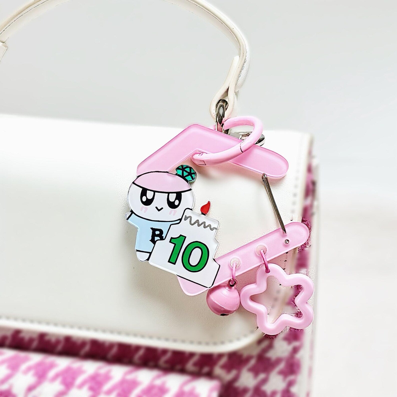 SEVENTEEN Bongbong 10th Anniversary Acrylic Carabiner House Clip Bag Charm Fanmade Pink Blue CARAT Kpop Gift detail image 2