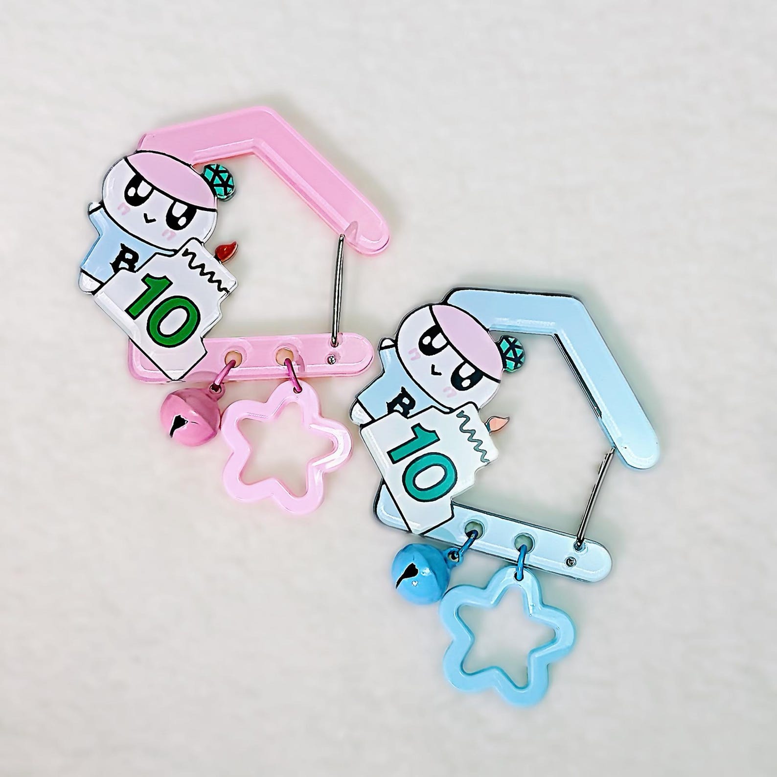 SEVENTEEN Bongbong 10th Anniversary Acrylic Carabiner House Clip Bag Charm Fanmade Pink Blue CARAT Kpop Gift detail image 4