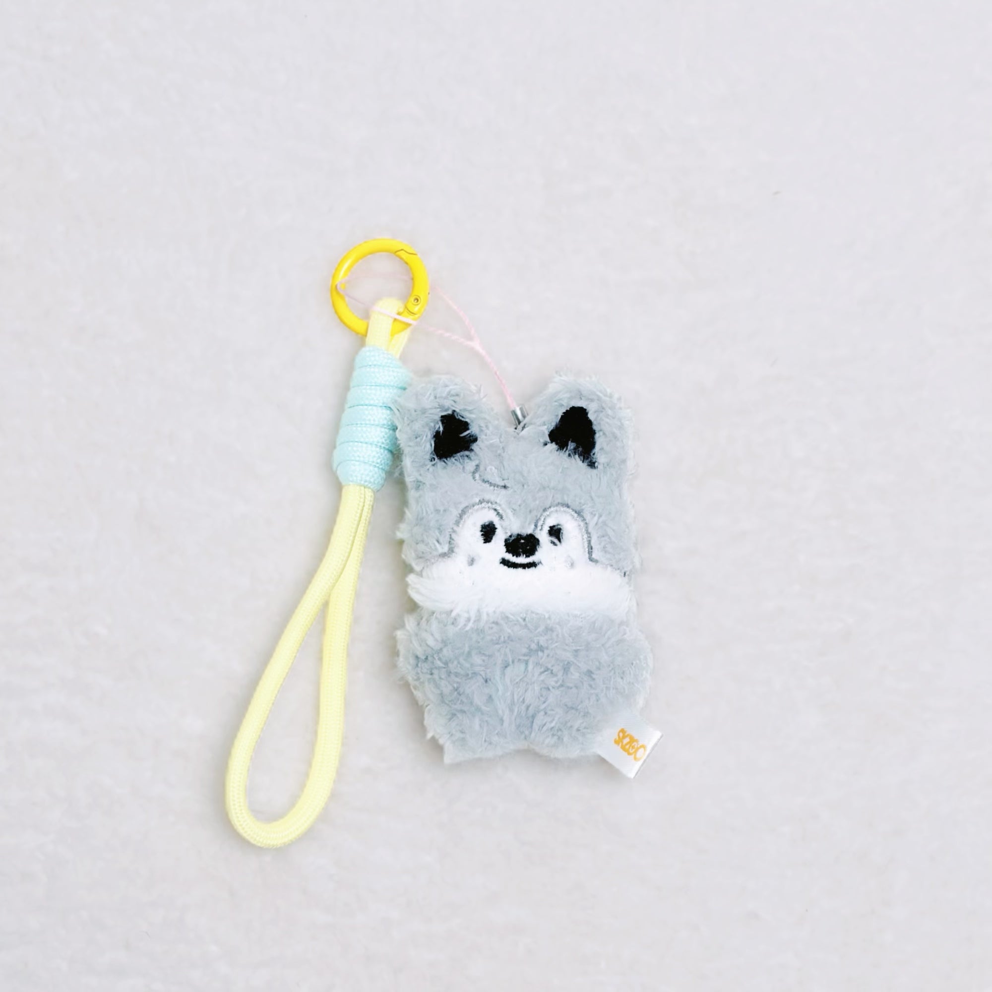 SKZOO Fluffy Plush Keychain Stray Kids Fanmade Curly Fur Mascot Bag Charm STAY Gift Wolf Chan Leebit Dwaekki Jiniret Han BbokAri PuppyM FoxI Ny detail image 8
