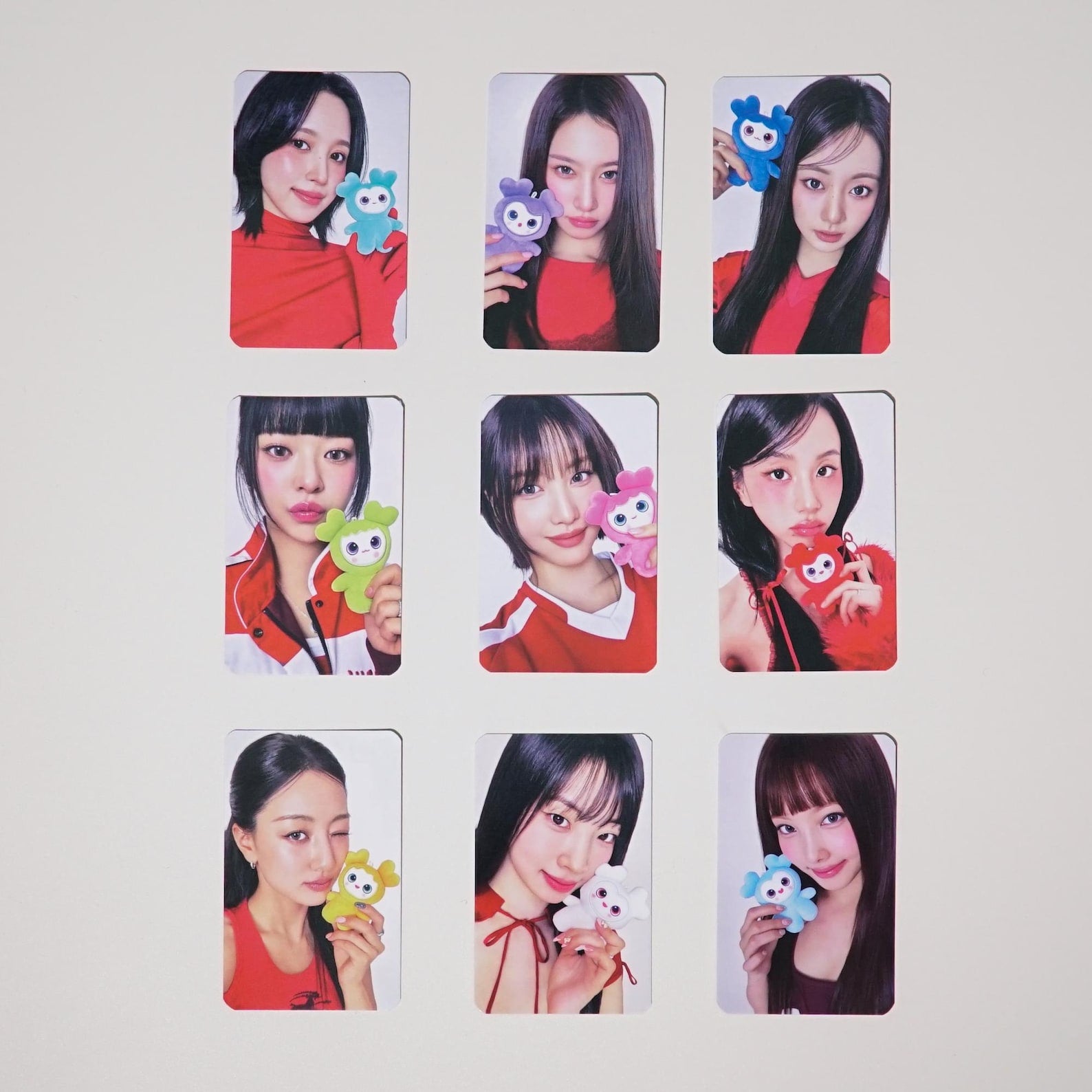 TWICE 2026 Season’s Greetings Photocard Set with Free Member Acrylic Card Holder Kpop Fanmade ONCE Gift detail image 1