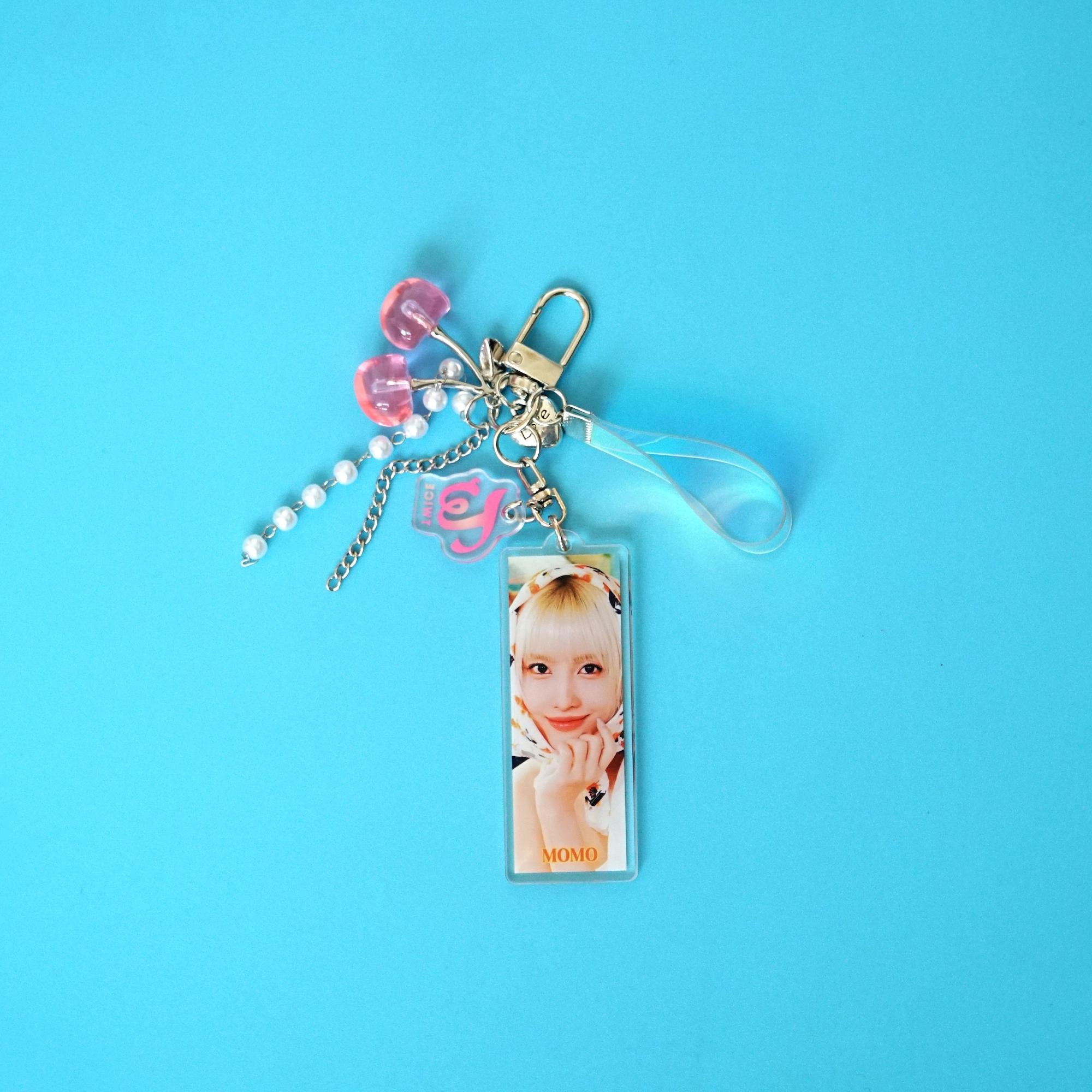 TWICE-Acrylic-Photocard-Keychain-Fanmade-Kpop-Holographic-Strap-Bag-Charm-3