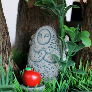 The Legend of Zelda Handmade Goddess Hylia Statue with Offering Tray and Apple Fanmade Resin Figure Gift detail image 6