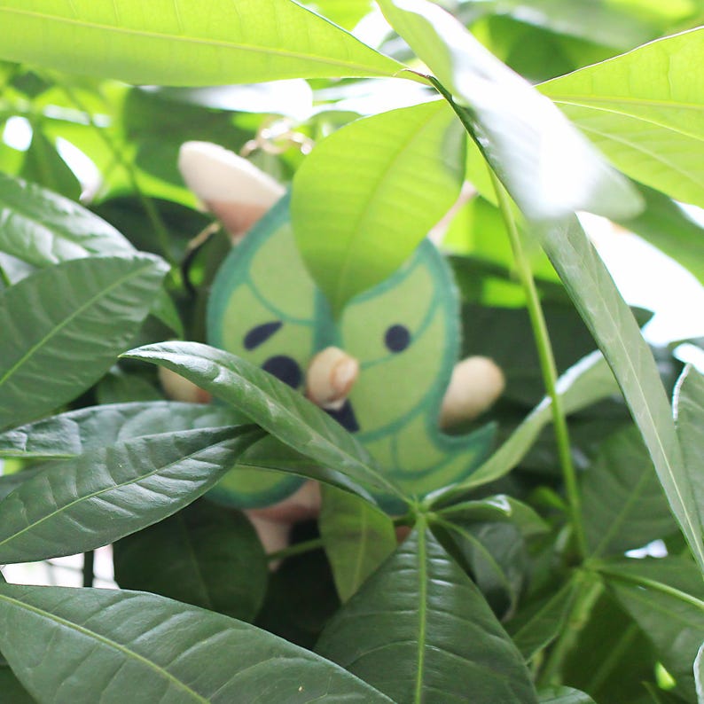 The Legend of Zelda Korok Squishy Plush Keychain YAHAHA Interchangeable Leaf Faces Handmade Fanmade Zelda Gift detail image 6